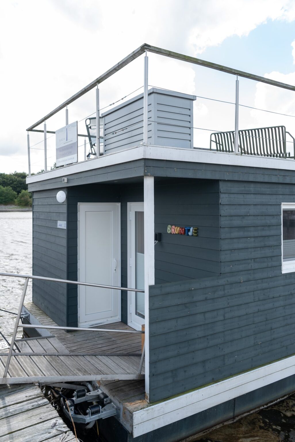 Hausboot Bruntje STERN Sundeck 400/12 in Schleswig, Treppe zum Sonnendeck